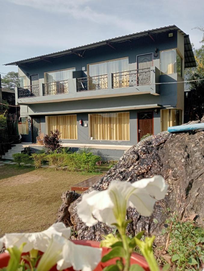 Sky Ganga Resort Narendra Nagar Exterior photo